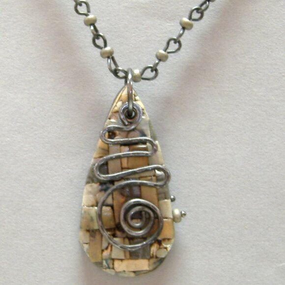 Twist Beige Mosaic Pendant Necklace Polymer Reversible Handcrafted Gray Bead New